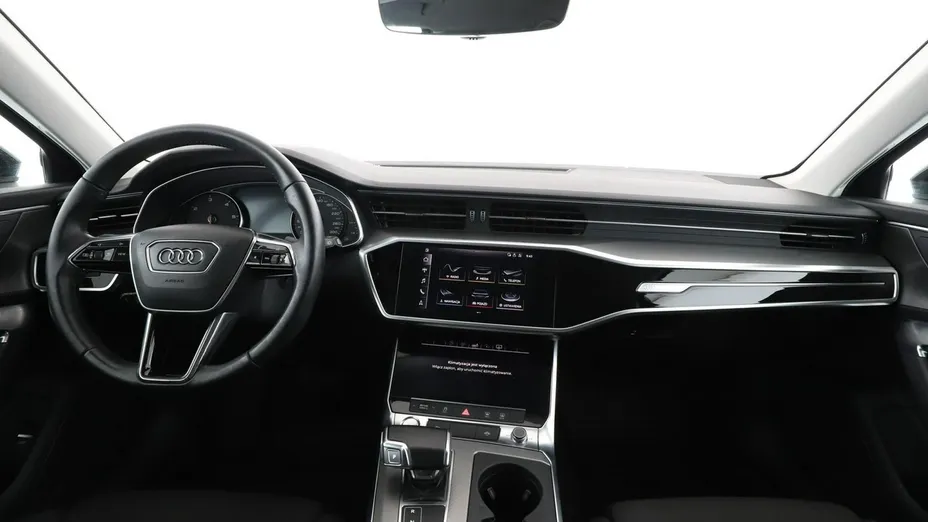 AUDI A6 -