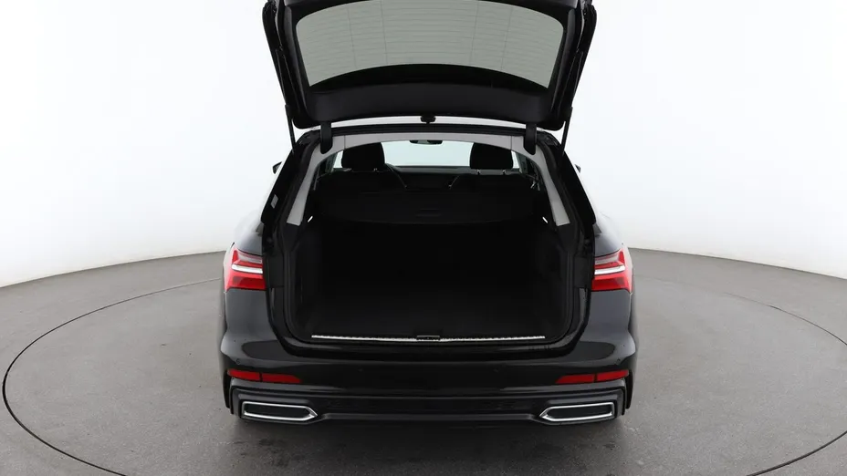 AUDI A6 -