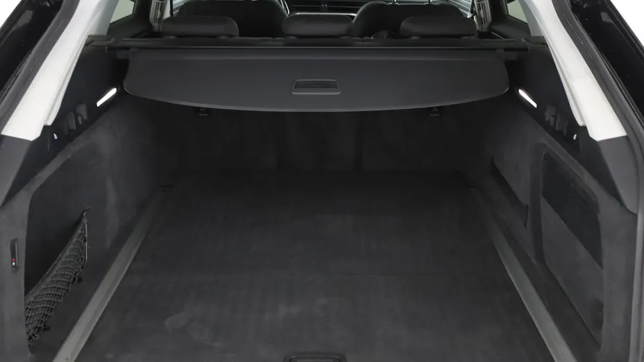 AUDI A6 -