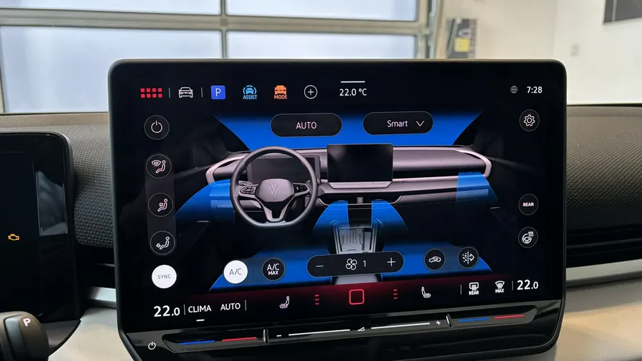 VOLKSWAGEN T-ROC -