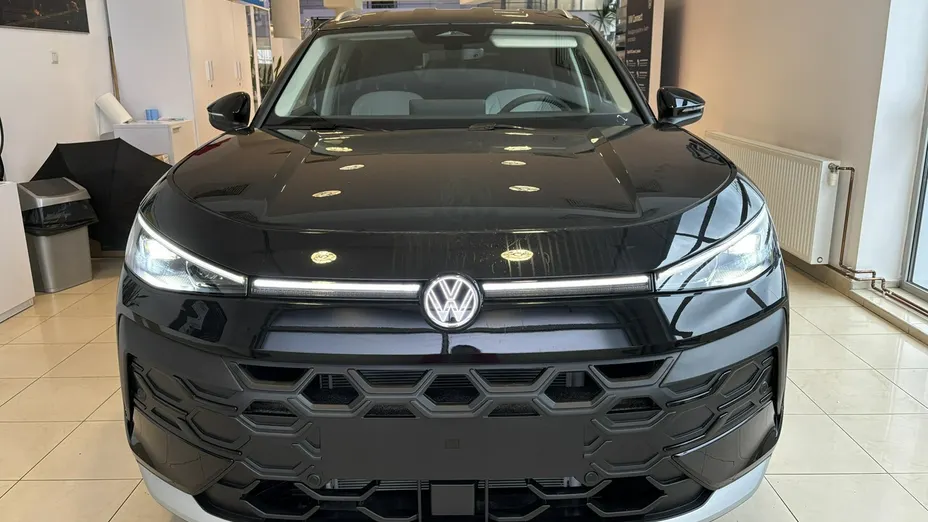 VOLKSWAGEN T-ROC -