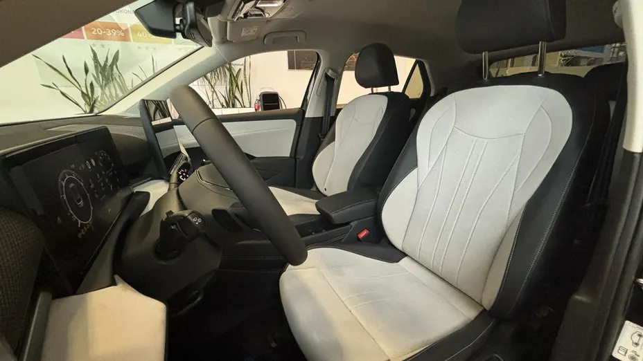VOLKSWAGEN T-ROC -