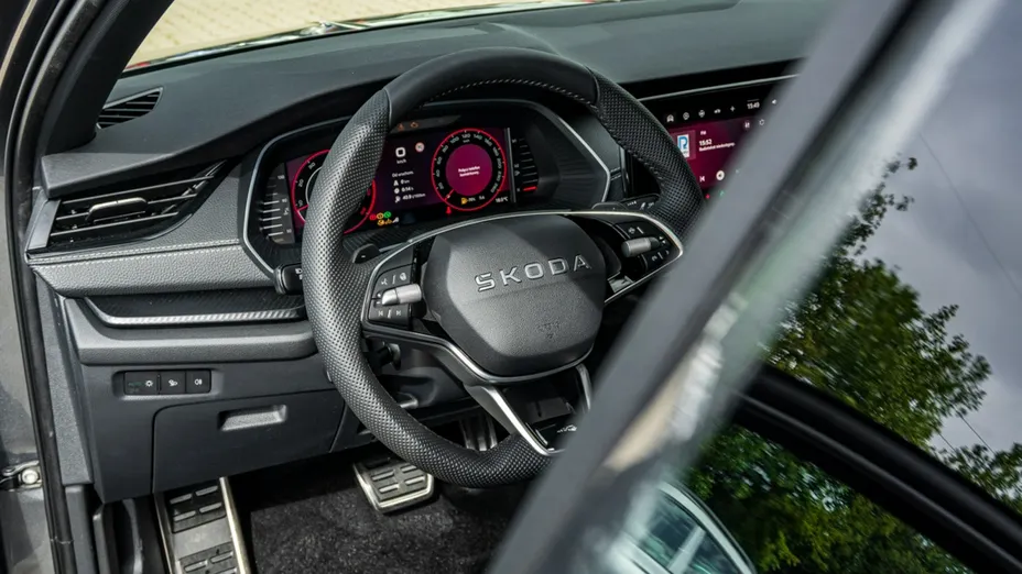 SKODA Octavia -
