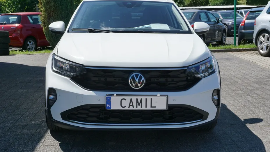 VOLKSWAGEN Taigo -