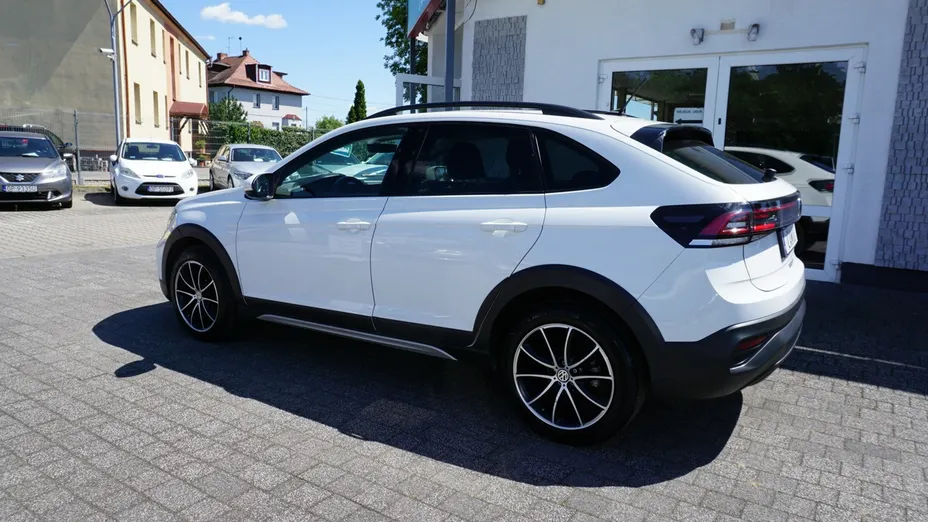 VOLKSWAGEN Taigo -