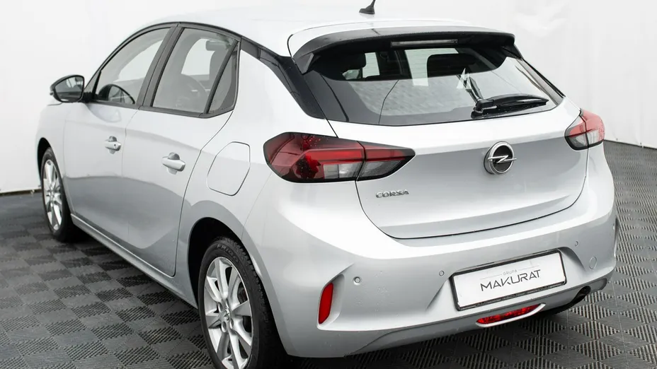 OPEL Corsa -