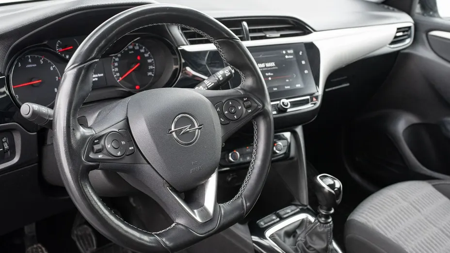 OPEL Corsa -