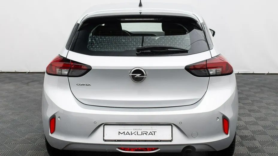OPEL Corsa -