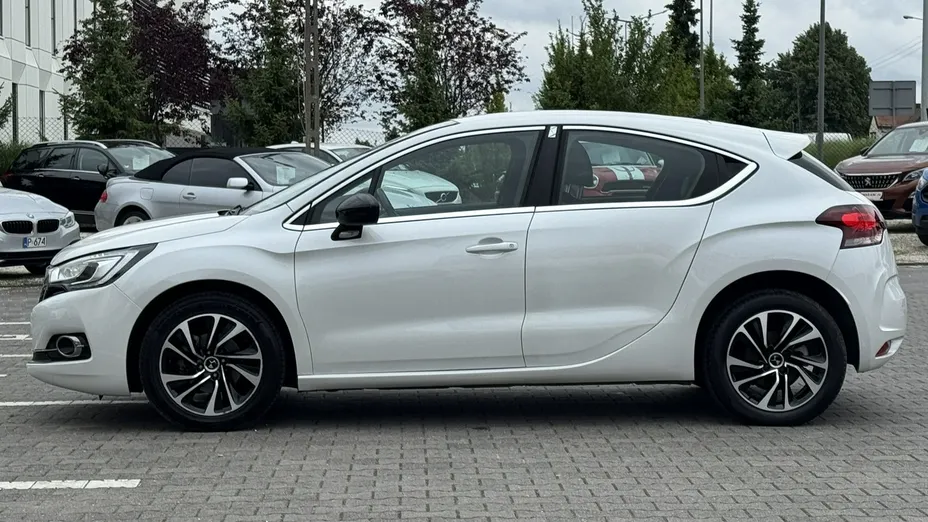 DS DS4 -