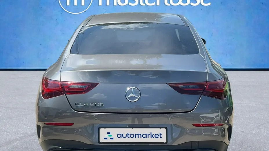 MERCEDES-BENZ CLA -