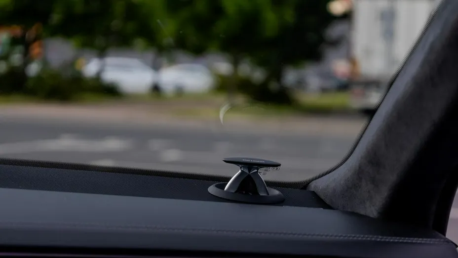 AUDI S8 -