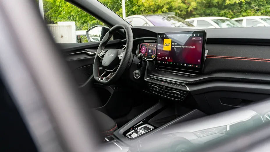 SKODA Octavia -