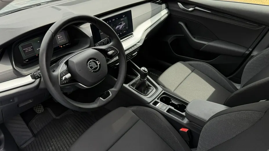 SKODA Octavia -