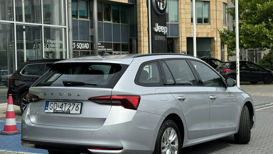 SKODA Octavia -