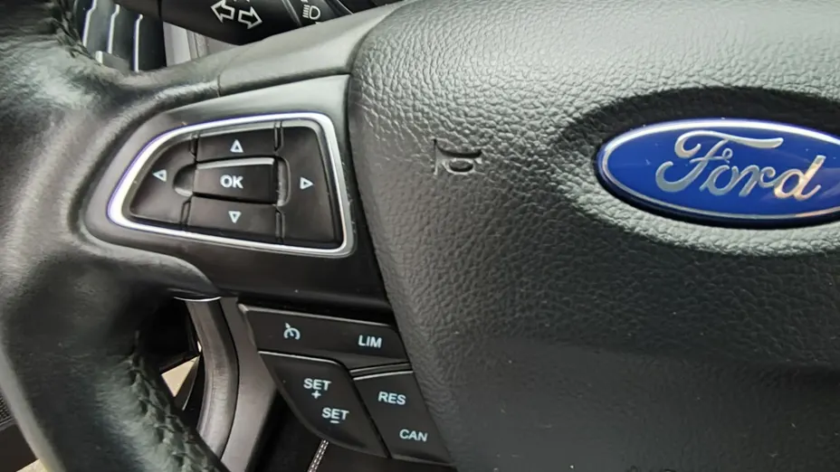 FORD Focus -