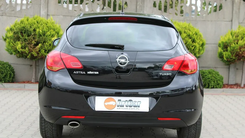 OPEL Astra -