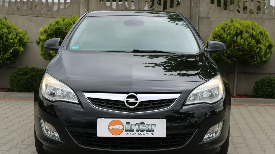 OPEL Astra -