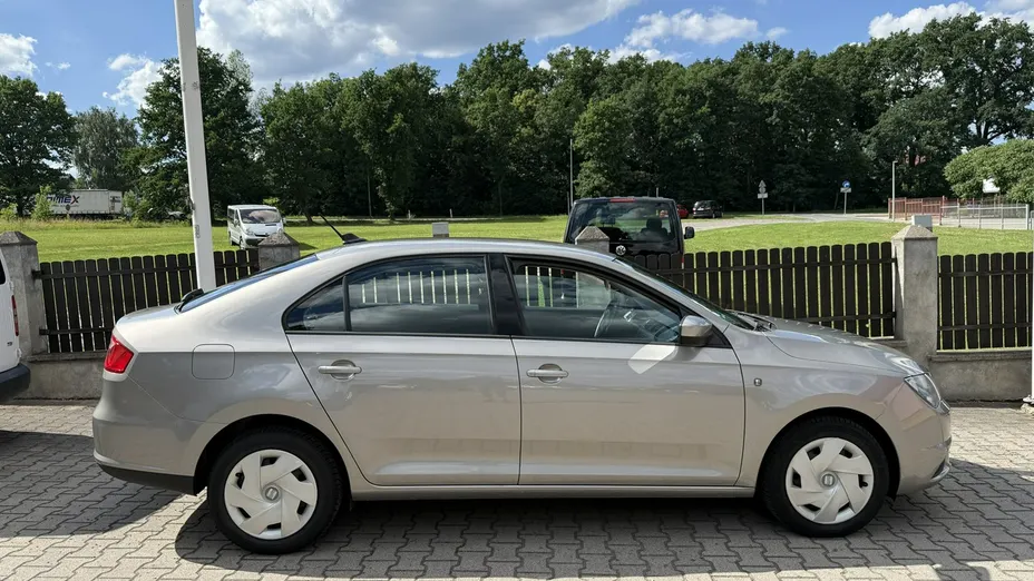 SEAT Toledo -