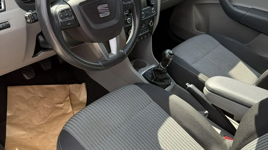 SEAT Toledo -