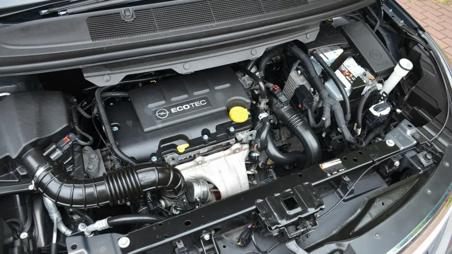 OPEL Zafira -