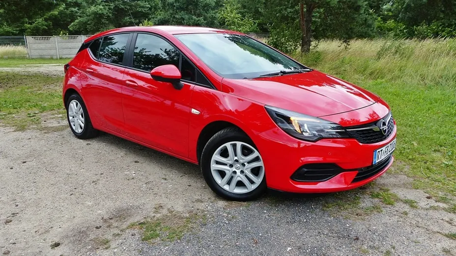 OPEL Astra -