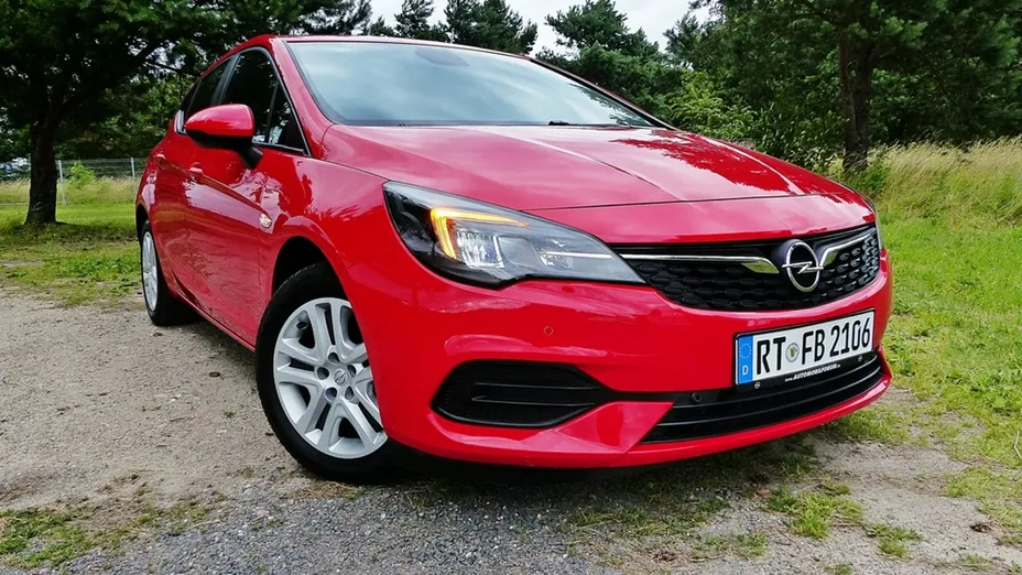 OPEL Astra -