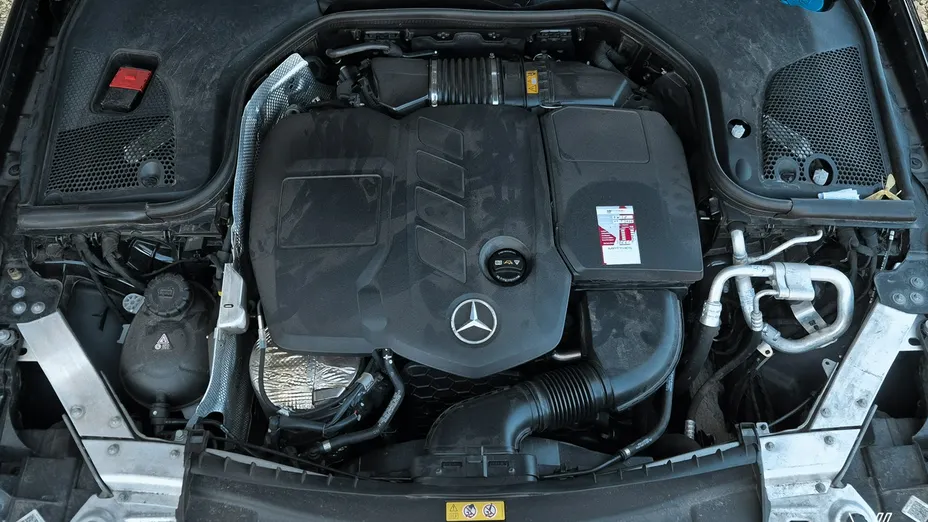 MERCEDES-BENZ E Klasa -