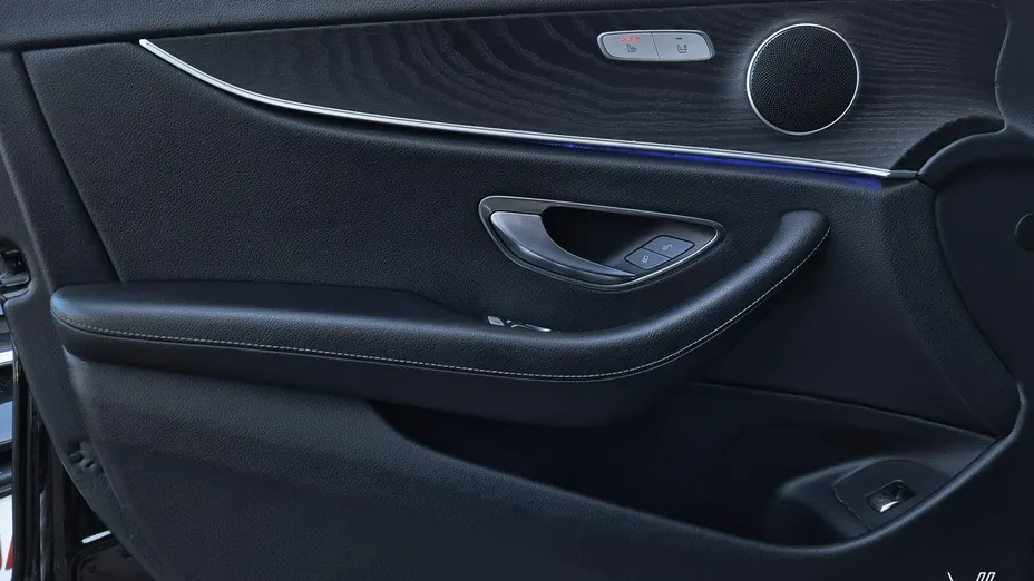 MERCEDES-BENZ E Klasa -