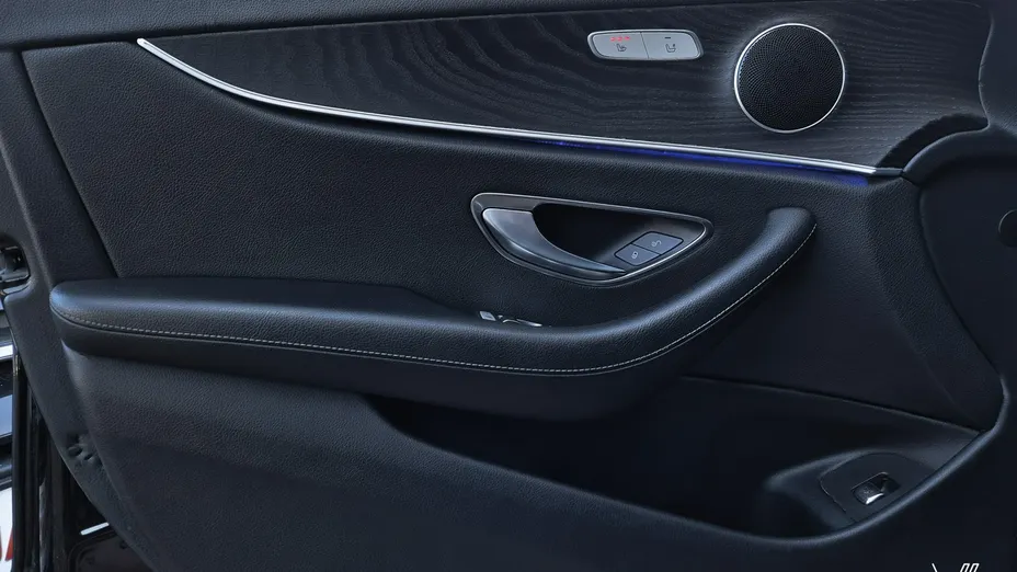 MERCEDES-BENZ E Klasa -
