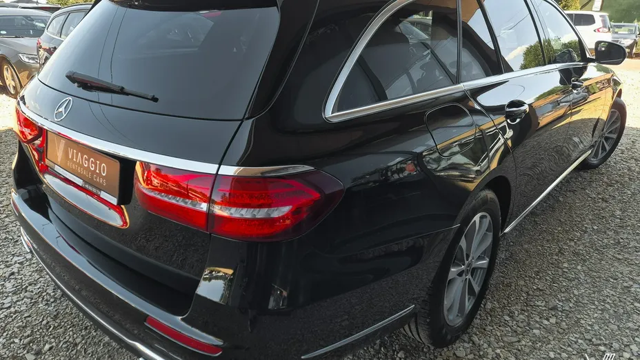 MERCEDES-BENZ E Klasa -