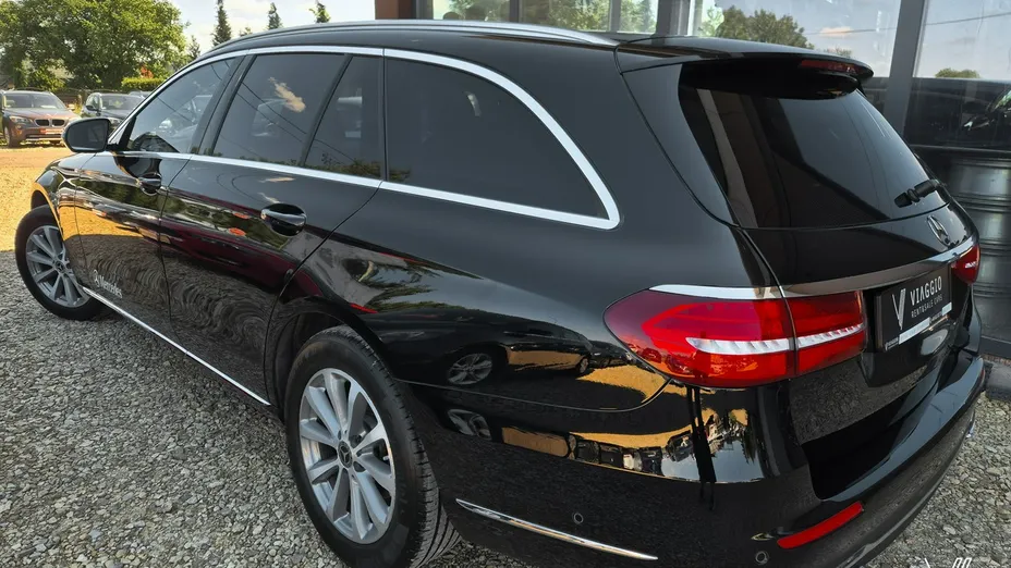 MERCEDES-BENZ E Klasa -