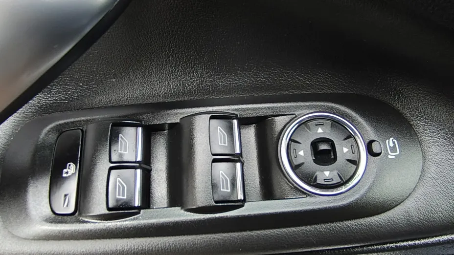 FORD S-MAX -