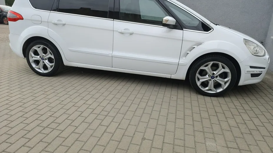 FORD S-MAX -