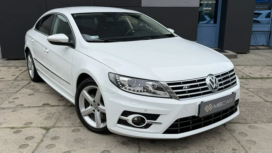 VOLKSWAGEN CC -