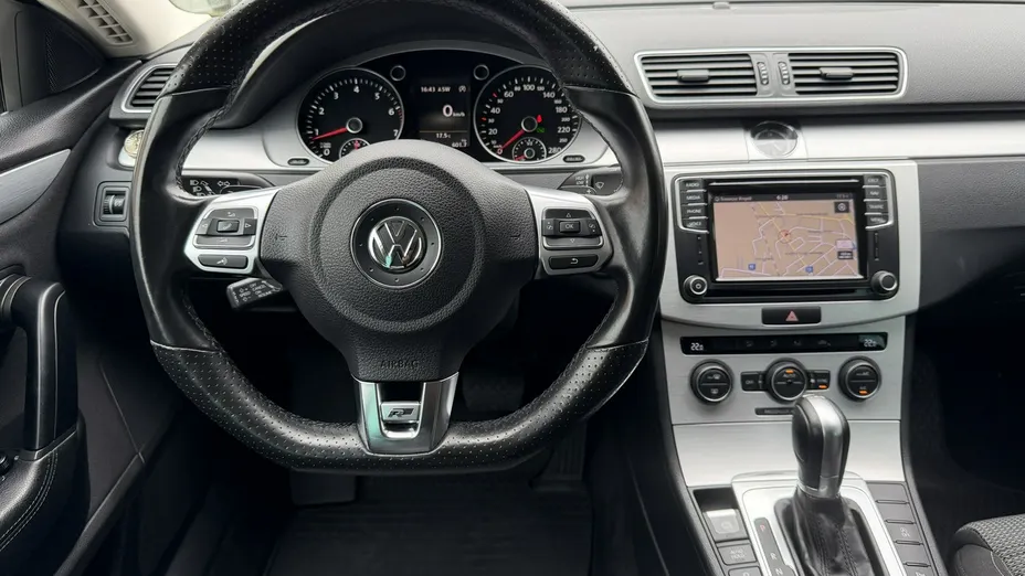 VOLKSWAGEN CC -