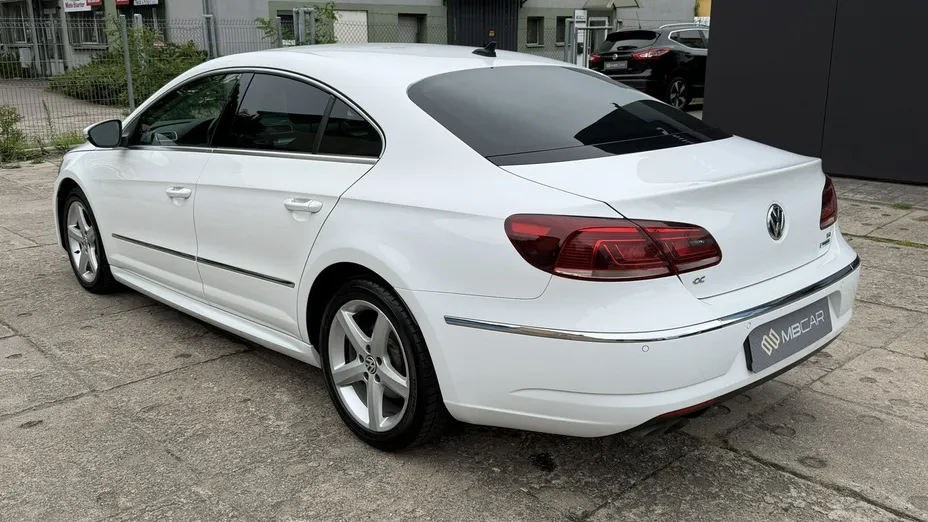 VOLKSWAGEN CC -