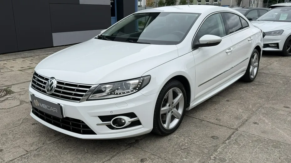 VOLKSWAGEN CC -