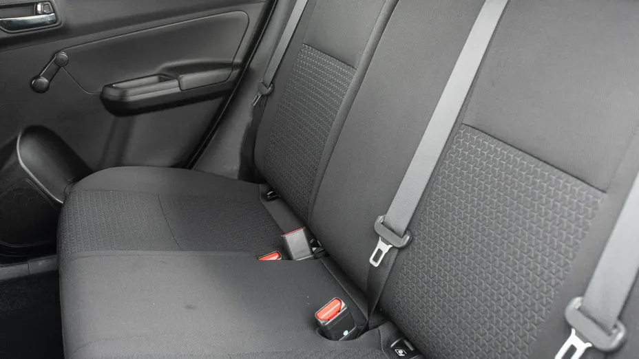 SUZUKI Swift -