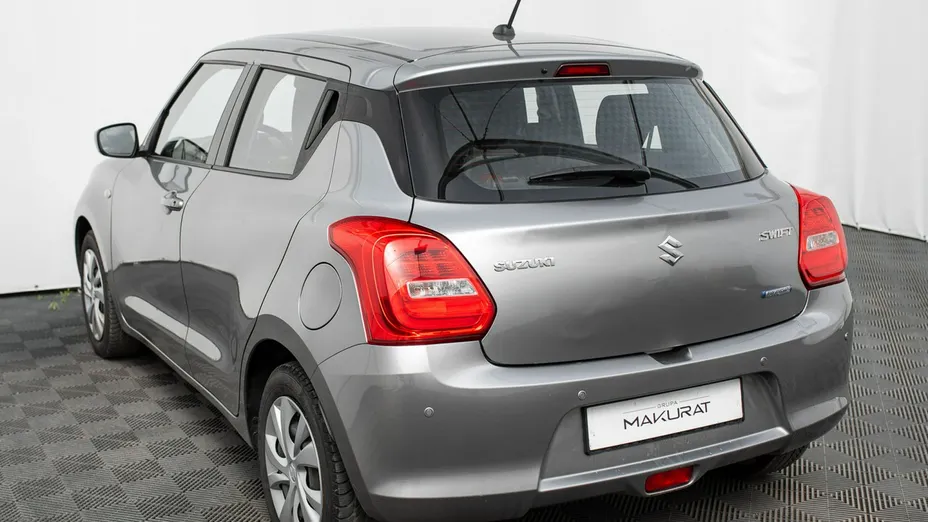 SUZUKI Swift -
