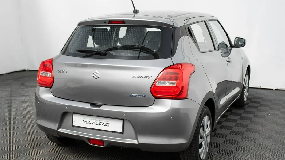 SUZUKI Swift -