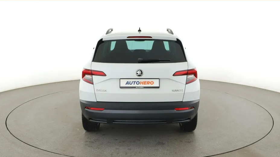 SKODA Karoq -