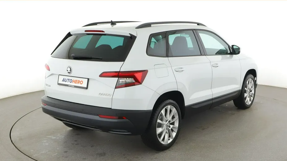 SKODA Karoq -