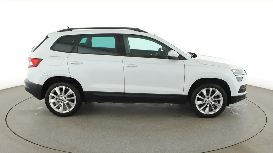 SKODA Karoq -