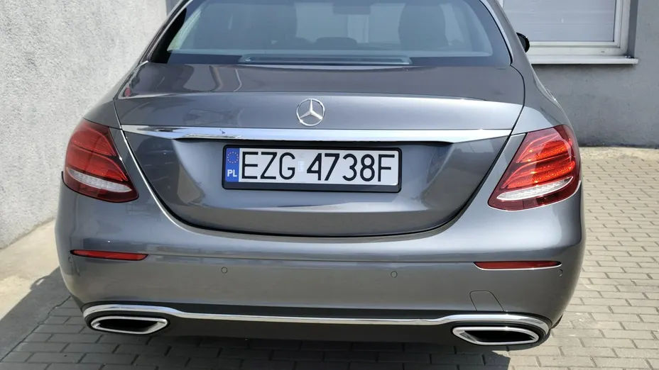 MERCEDES-BENZ E Klasa -