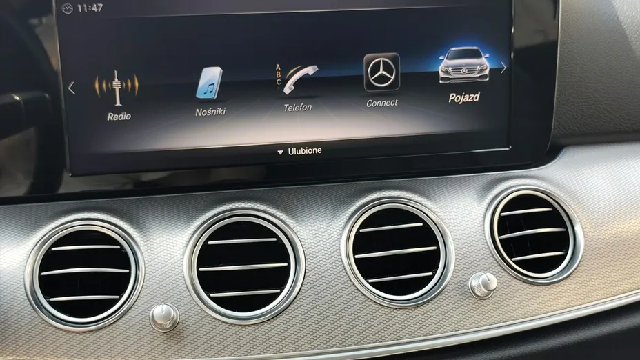 MERCEDES-BENZ E Klasa -