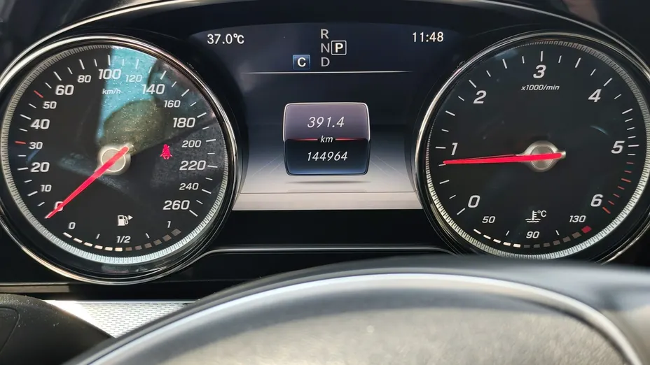MERCEDES-BENZ E Klasa -