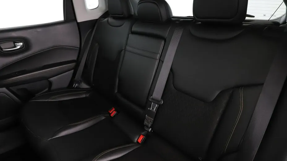 JEEP Compass -