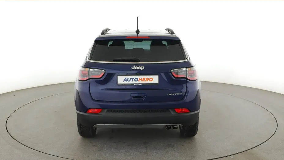 JEEP Compass -