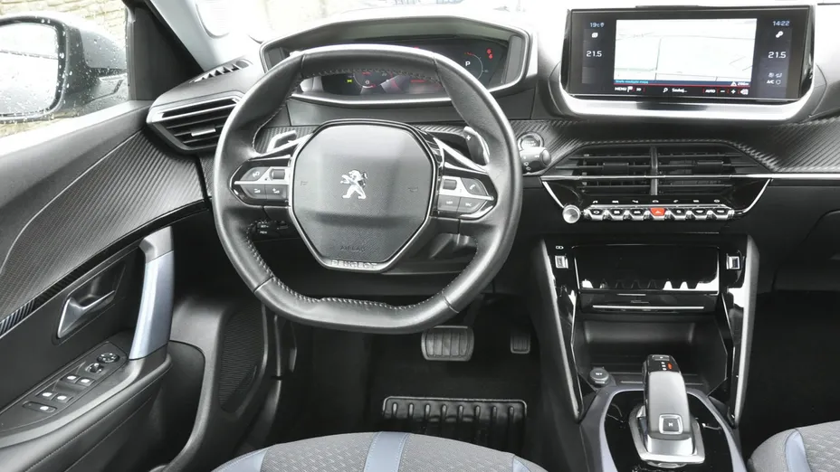 PEUGEOT 2008 -