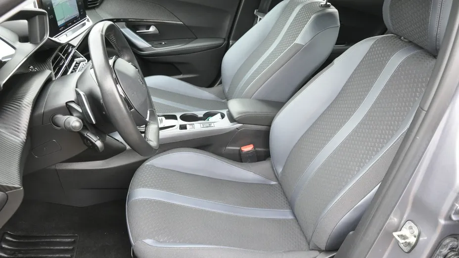 PEUGEOT 2008 -